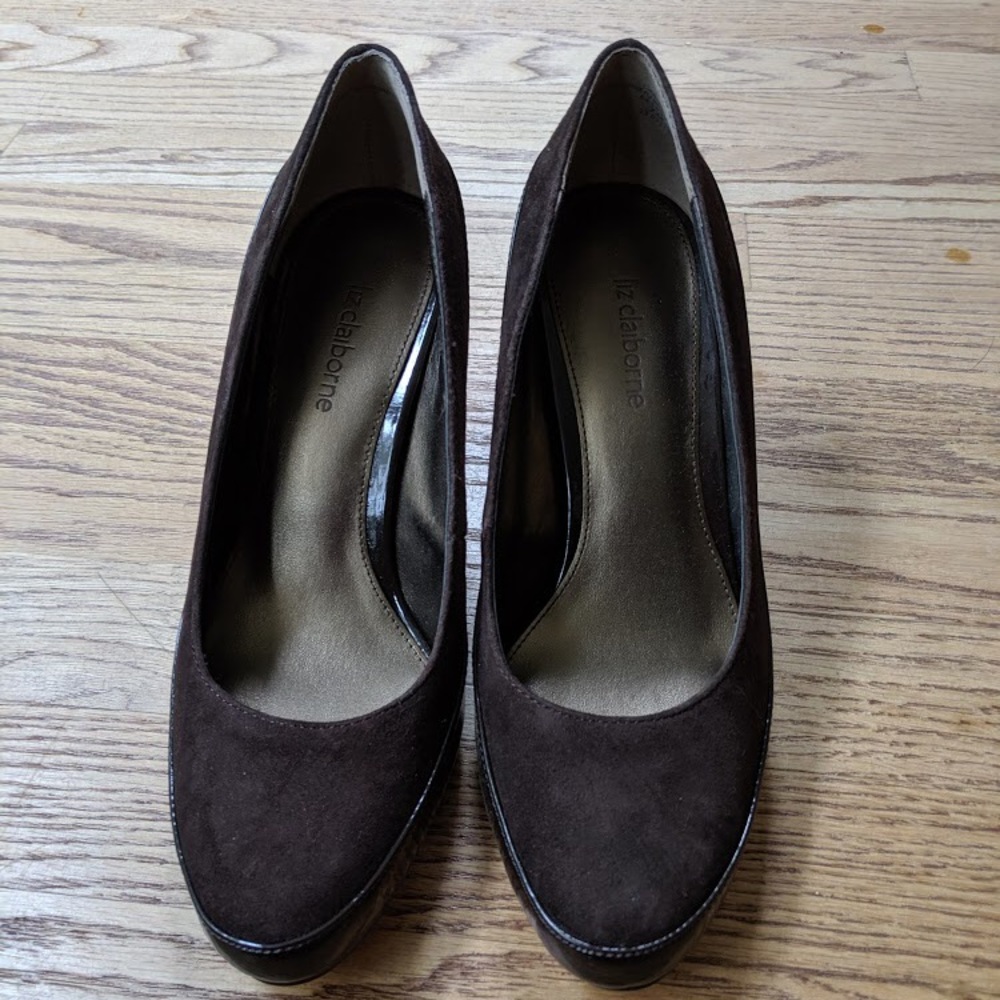 Unworn Brown Heels in Perfect Condition